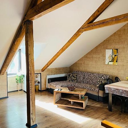 Beautiful Apartment On Atoneli 第比利斯 外观 照片