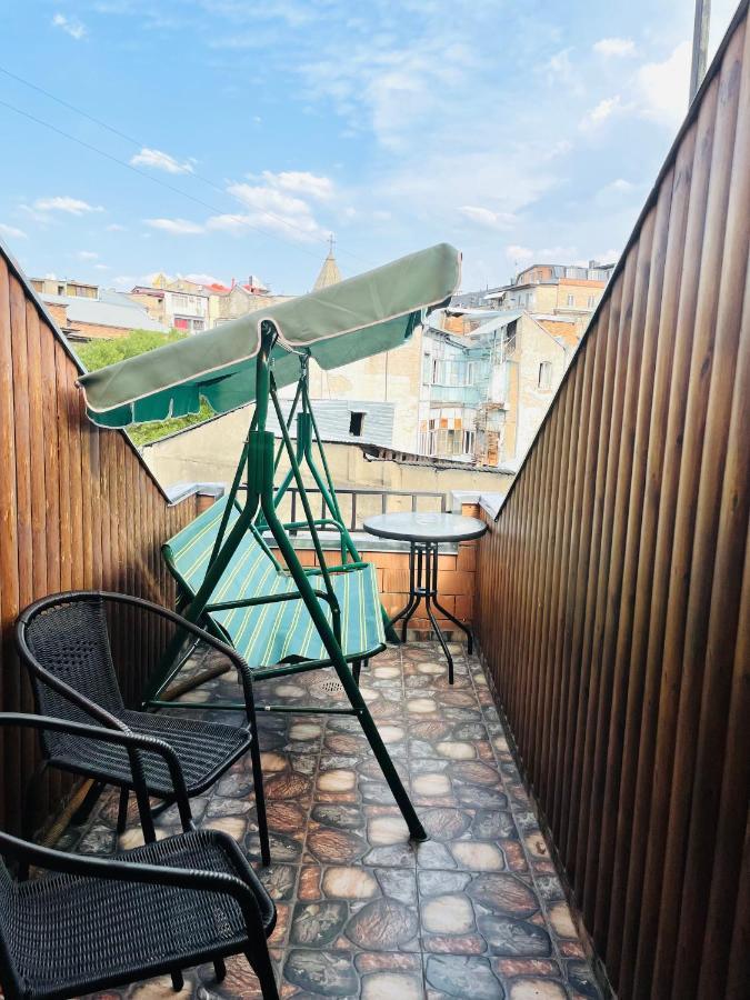 Beautiful Apartment On Atoneli 第比利斯 外观 照片