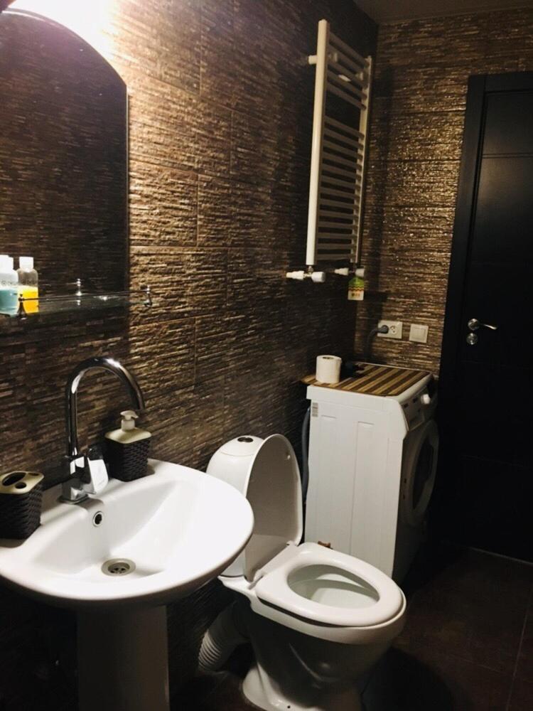 Beautiful Apartment On Atoneli 第比利斯 外观 照片